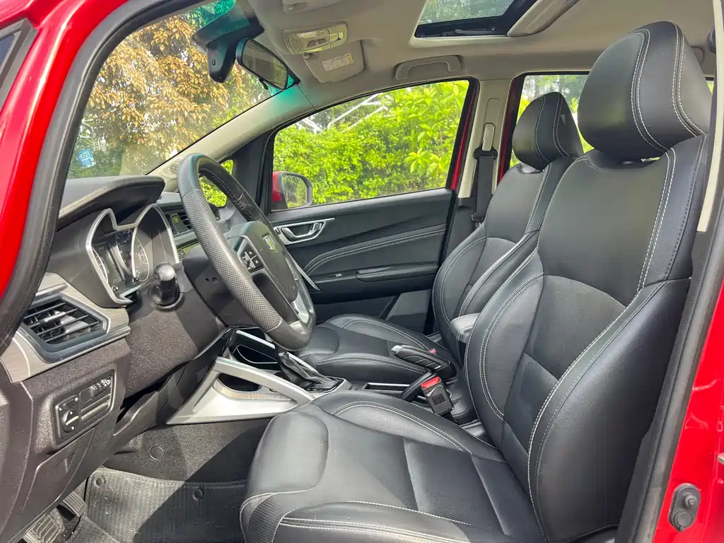 Vision X3 1.5 L Auto Distinguished