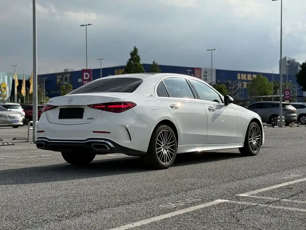 Mercedes-Benz C-Class Facelift II C 260 L Sport