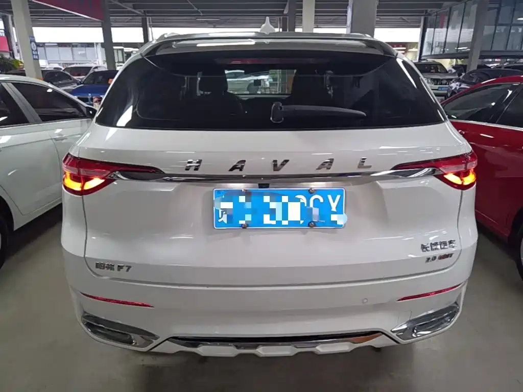 Haval F7 2.0 T 2 WD i