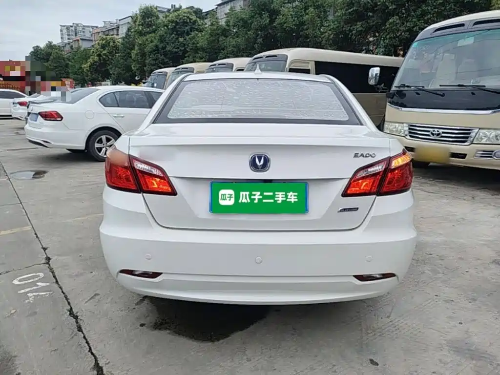 Eado 逸动 2014款 1.6 L 自动尊贵型