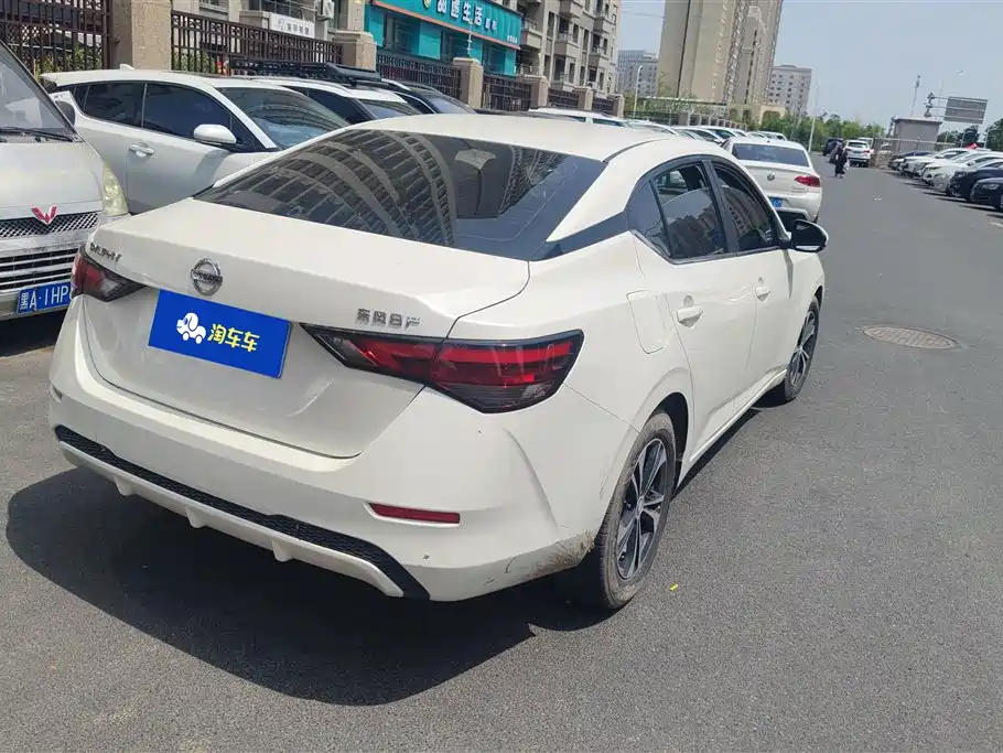 Sylphy 1.6 L XL CVT Joy