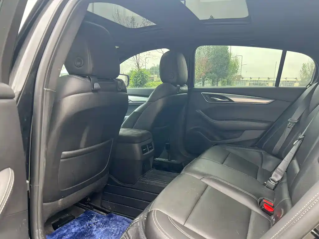 Cadillac CT5 28 T Luxury