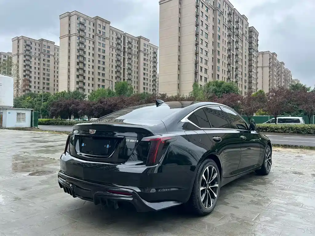 Cadillac CT5 28 T Luxury