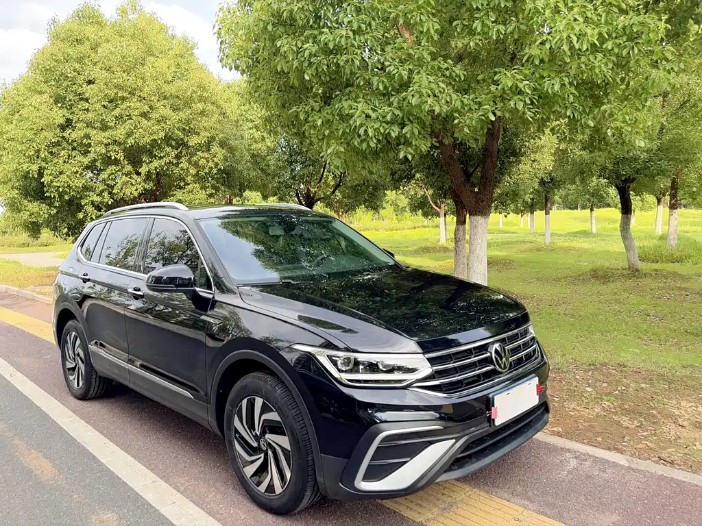 Tiguan L 280 TSI Auto 2 WD Trend Creative Limited