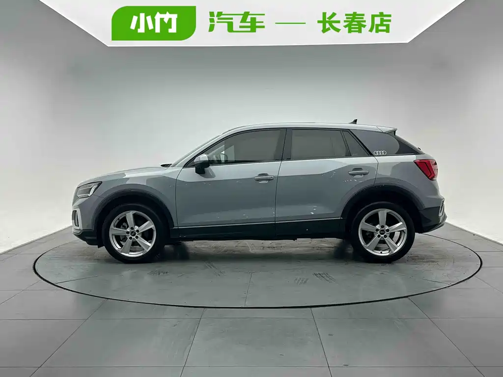 Audi Q2 L 35 TFSI Progressive Elegant