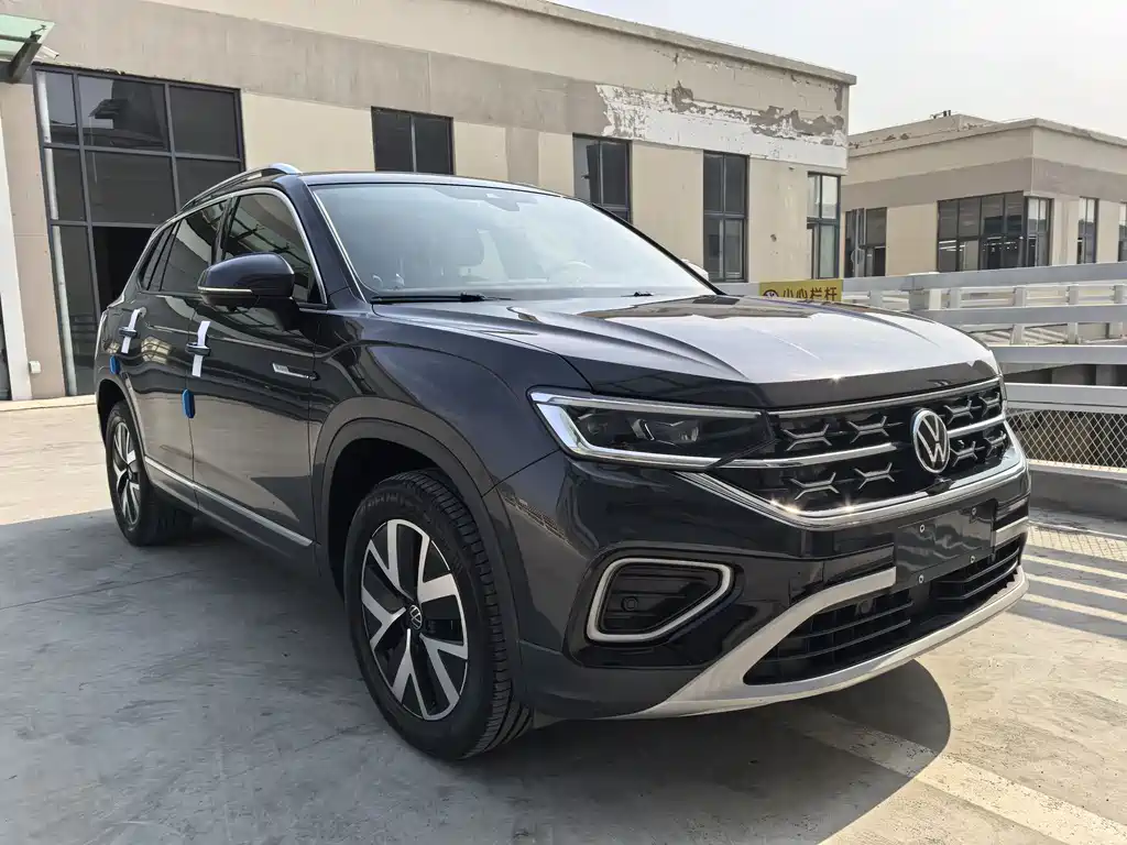 Tayron 280 TSI 2 WD Luxury Plus Advanced