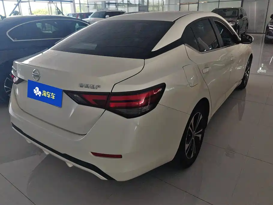 Sylphy 1.6 L XL CVT Joy