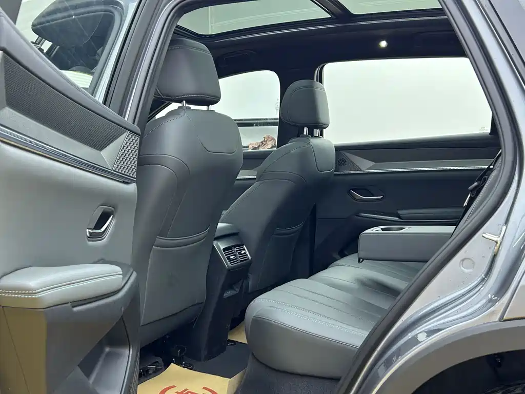 Song Pro NEV 宋Pro新能源 2026款 DM-i 220 KM超越型