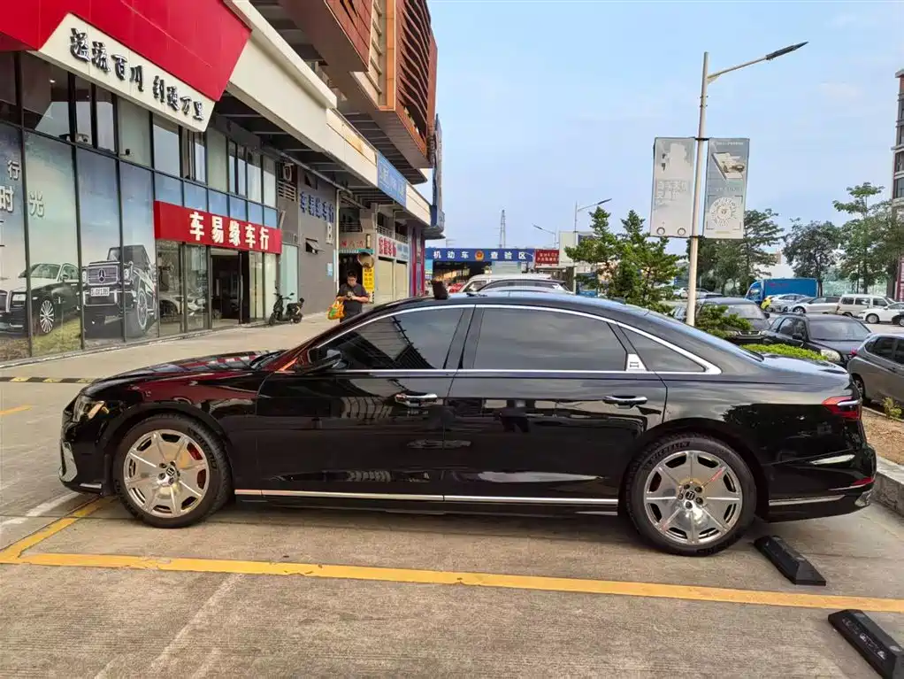 Audi A8 A8 L 55 TFSI quattro Flagship