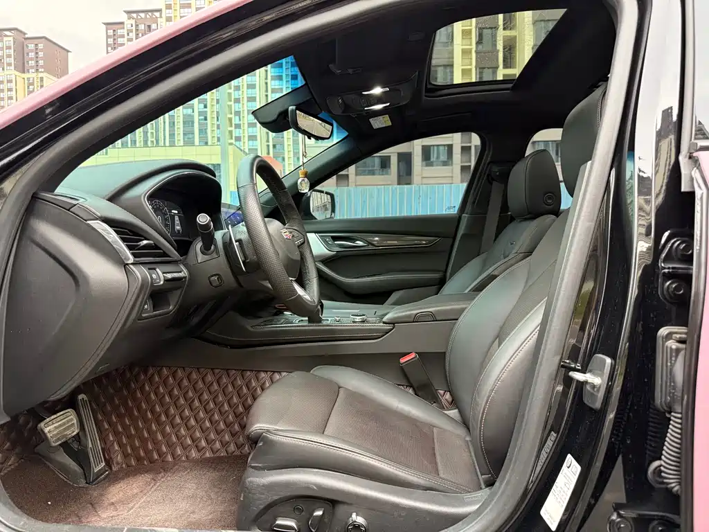Cadillac CT5 28 T Platinum