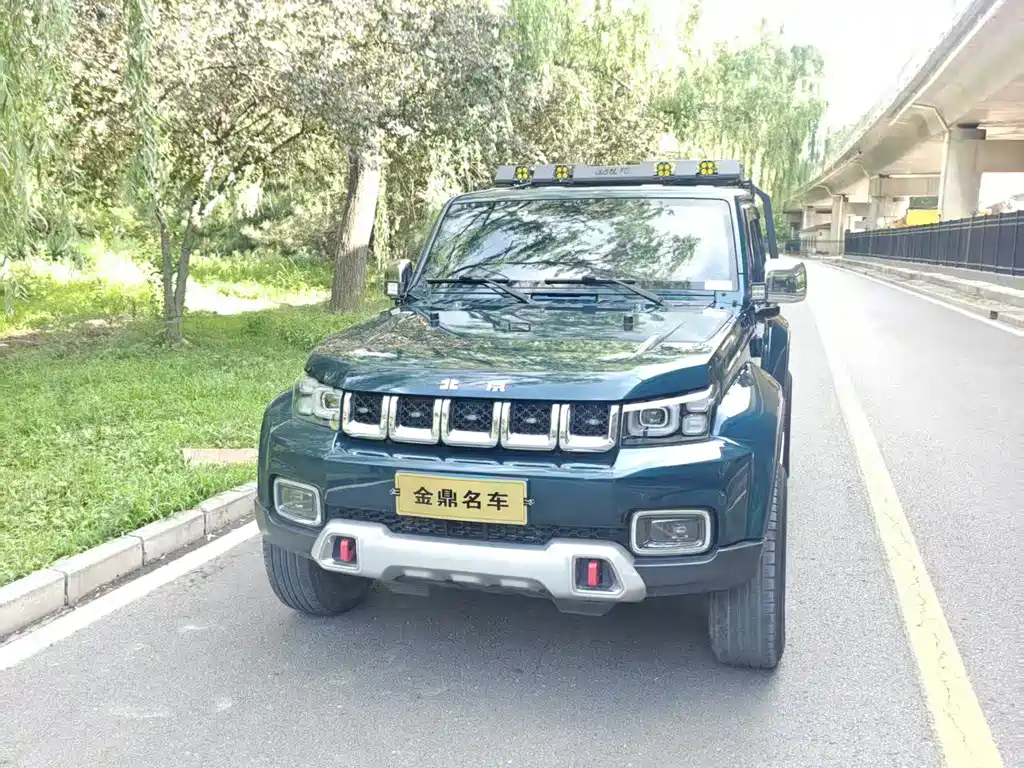 BAIC BJ40 2.0 T Auto 4 WD City Hunter Swordsman