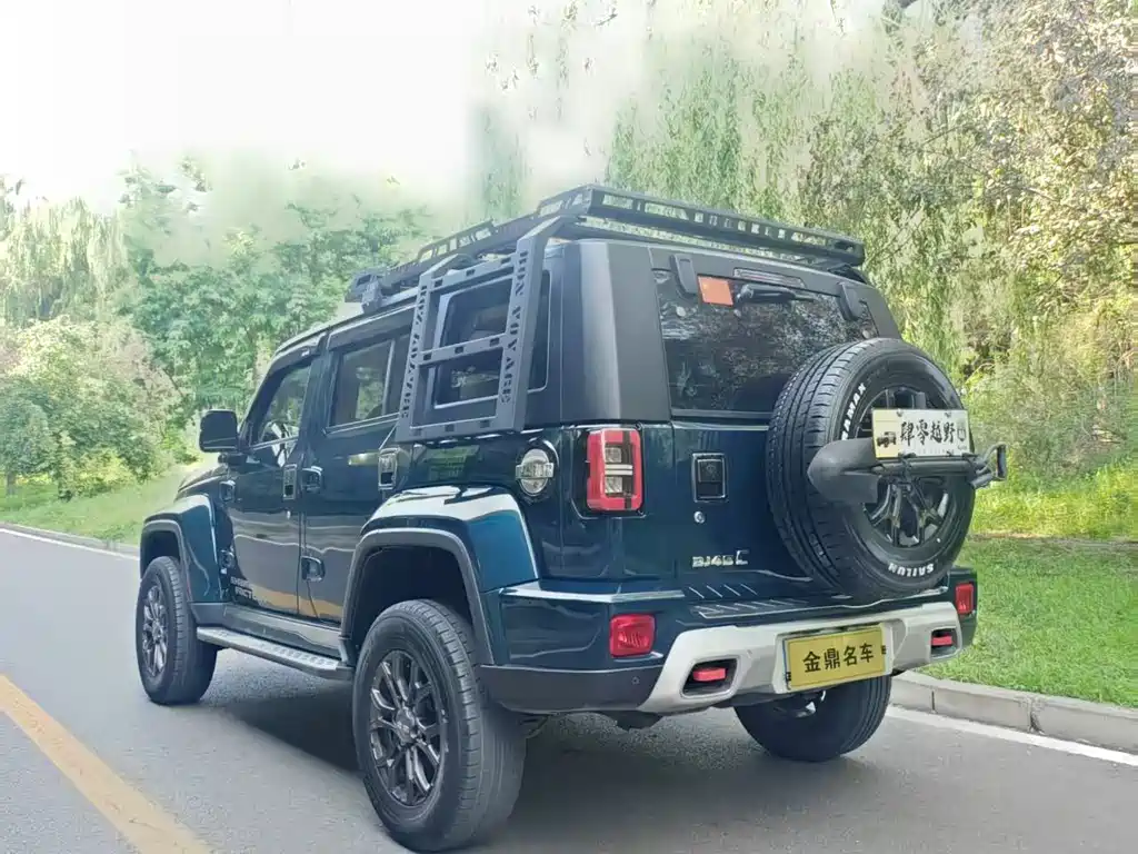 BAIC BJ40 2.0 T Auto 4 WD City Hunter Swordsman
