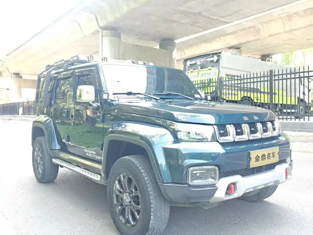 BAIC BJ40 2.0 T Auto 4 WD City Hunter Swordsman