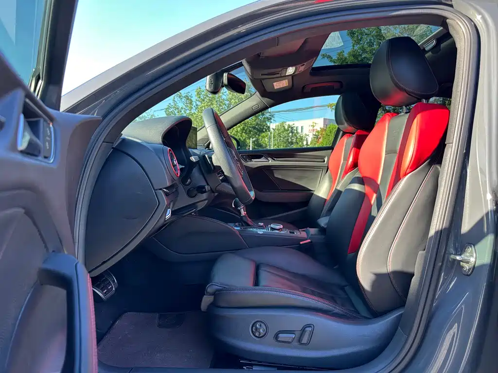 Audi S3 S3 2.0 T Limousine