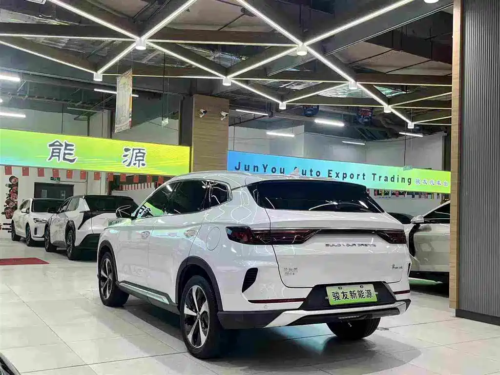 Song PLUS NEV DM-i 110 KM Flagship PLUS