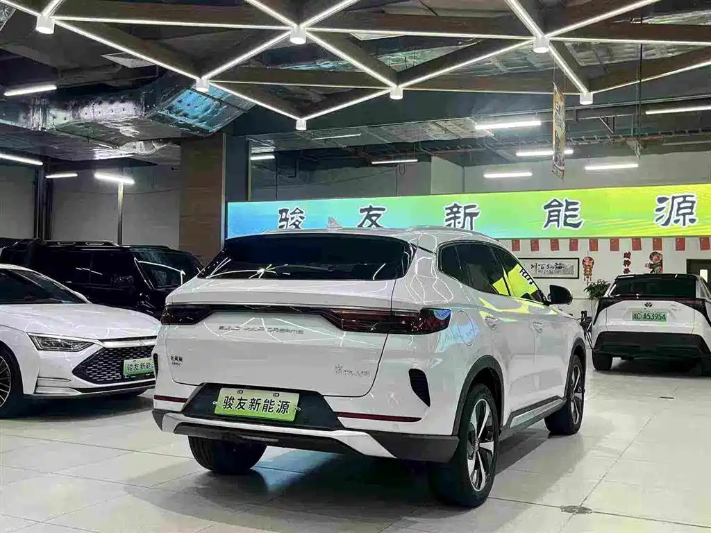Song PLUS NEV DM-i 110 KM Flagship PLUS