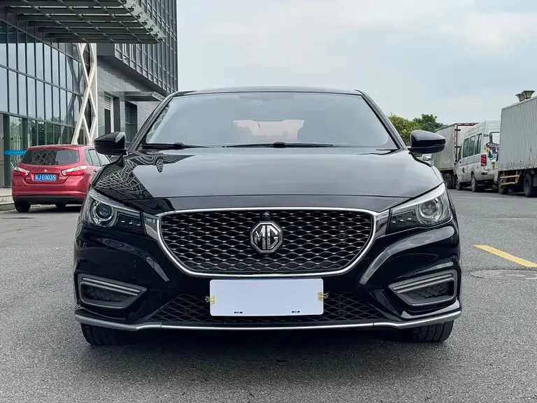 MG6 20 T Auto Trophy10 th Anniversary
