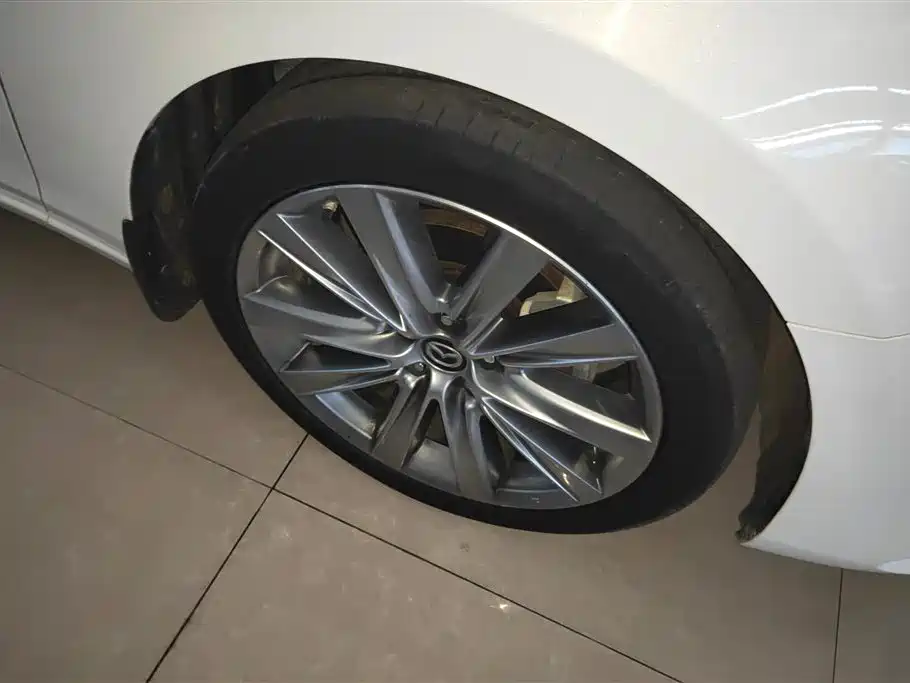 Atenza 2.5 L Blue Sky Sport