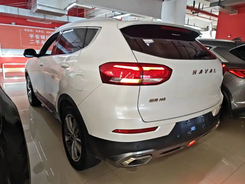 Haval H6 Red Label 1.5 T Auto Luxury