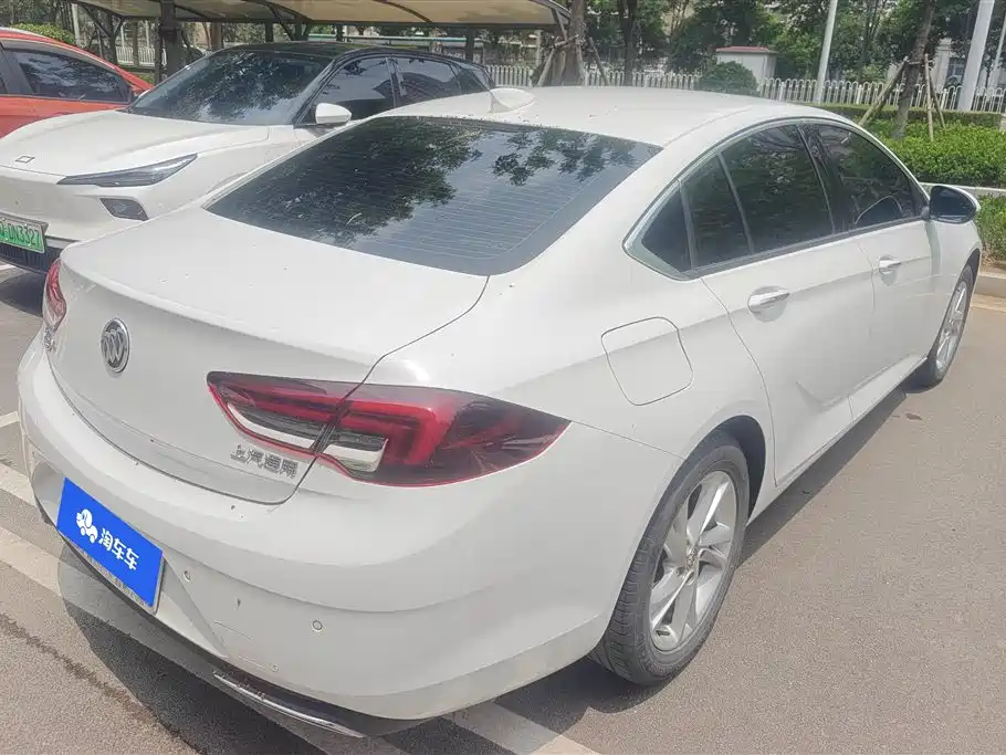 Regal 552 T Luxury