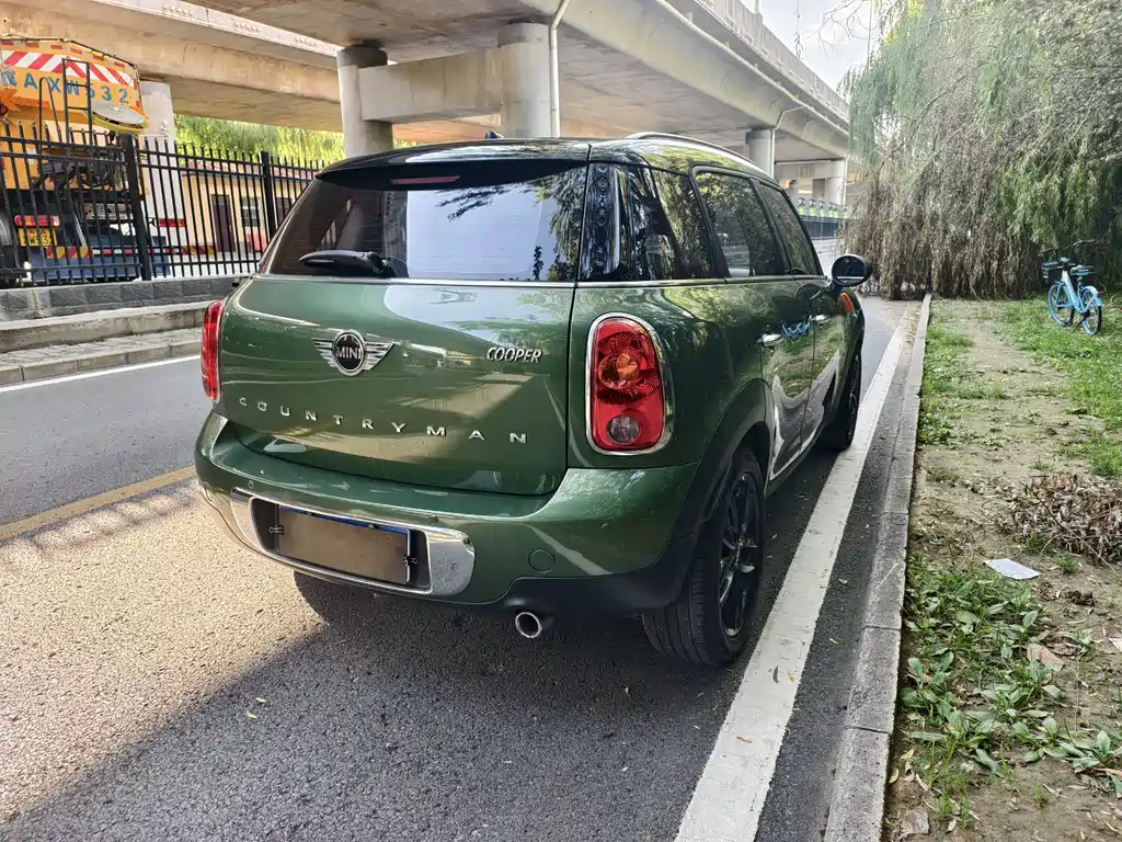 MINI COUNTRYMAN 1.6 L COOPER Fun