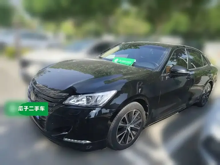 Toyota Crown 2.0 T Fashion