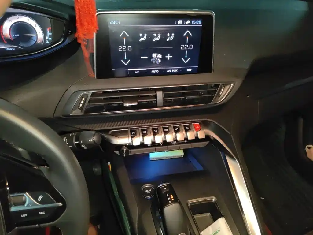 Peugeot 5008 标致5008 2019款 360 THP 7座旗舰版