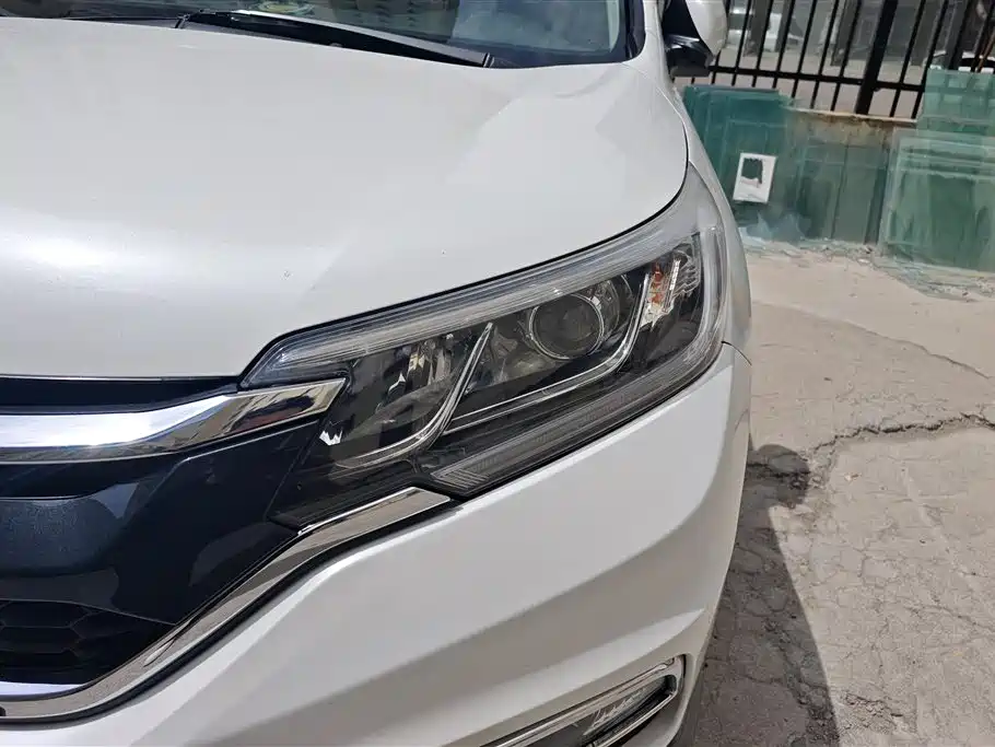 Honda CR-V 2.4 L 2 WD Luxury