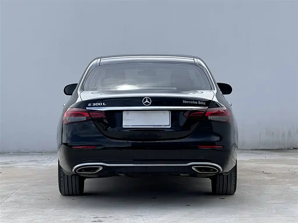 Mercedes-Benz E-Class Facelift E 300 L Luxury