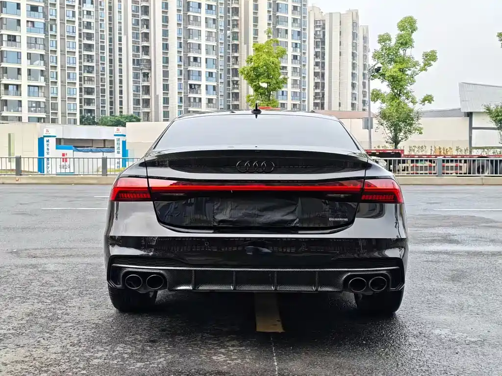 Audi A7 L 45 TFSI quattro S-line Black Warrior