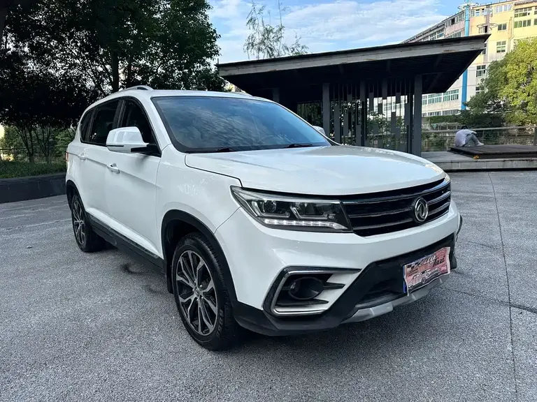 Dongfeng Joyear X5 Power Enjoyment Series 1.5 T CVT Luxury