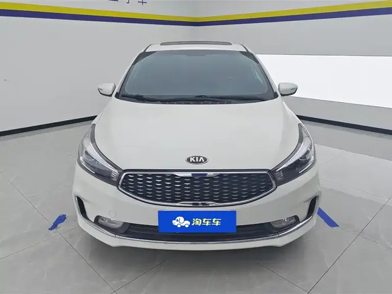 Kia K3 1.6 L Auto 15 Anniversary Special Edition GLS