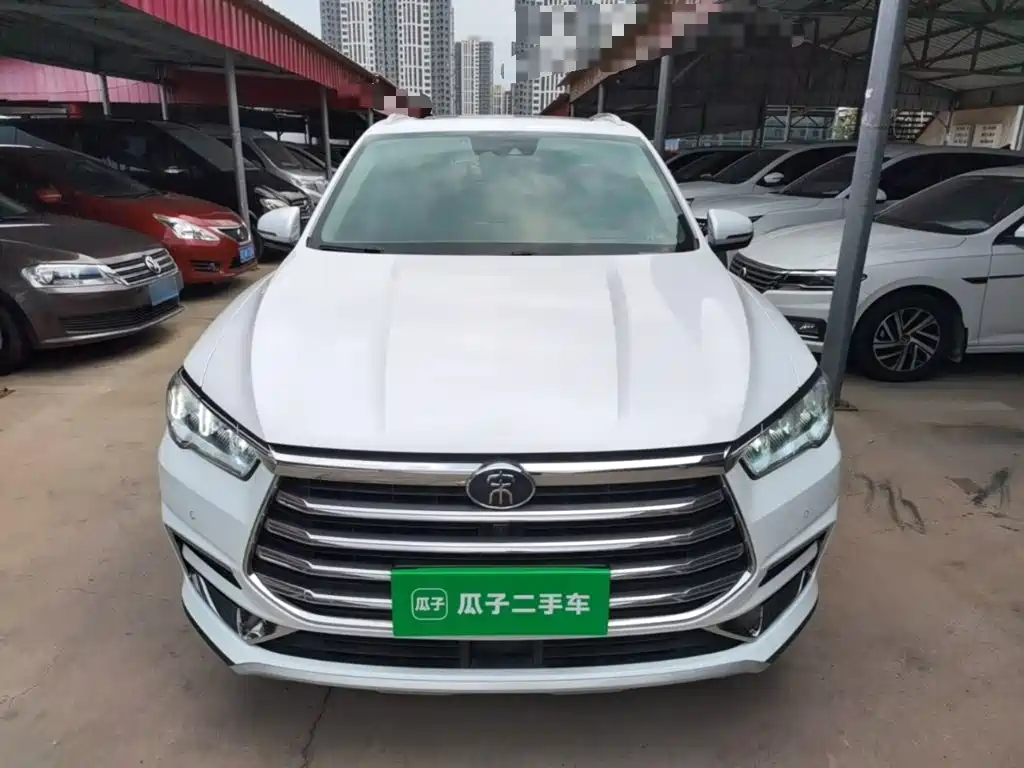 Song Pro 1.5 T Auto Luxury