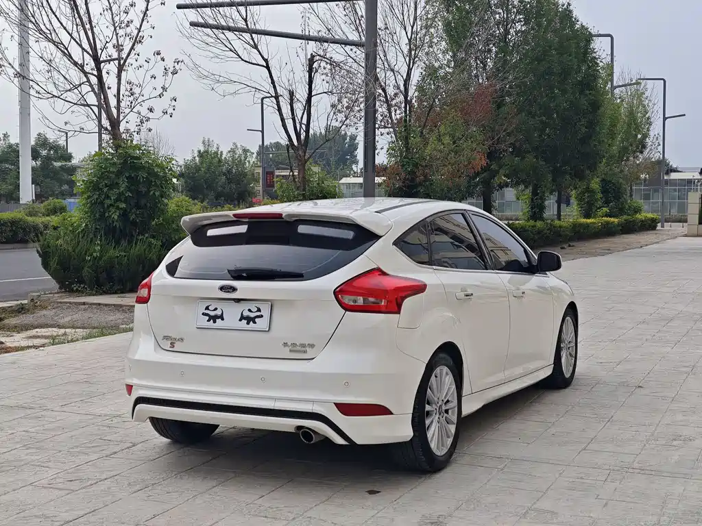Focus 福克斯 2015款 两厢 EcoBoost 180 自动运动型
