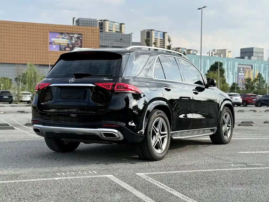 Mercedes-Benz GLE 奔驰GLE(进口) 2023款 GLE 450 4 MATIC 豪华型