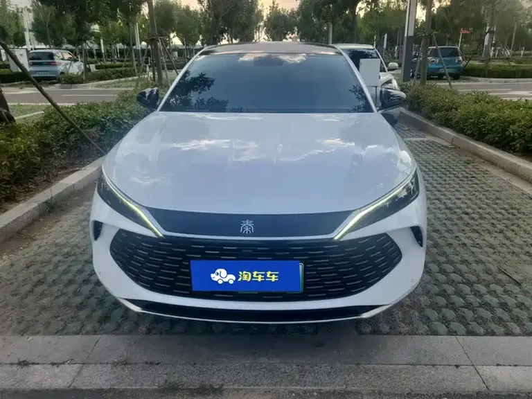 BYD Qin L DM-i 80 KM Transcend