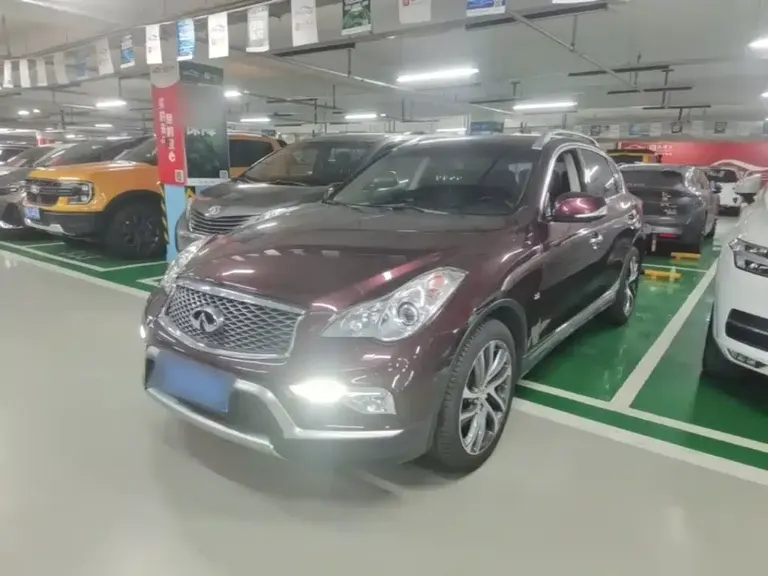 Infiniti QX50 2.5 L Luxury