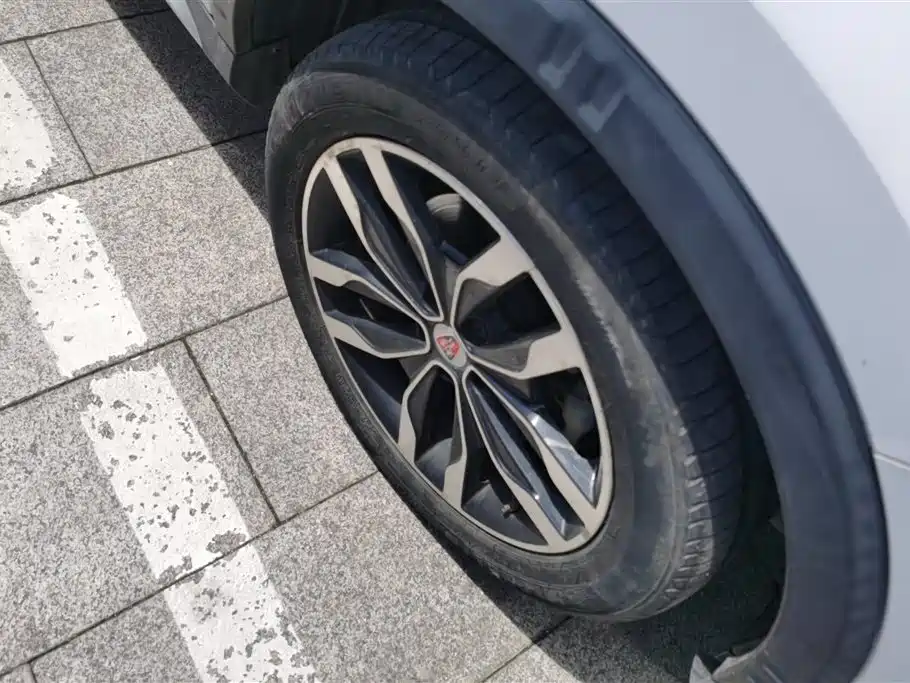 Roewe RX5 30 T 4 WD Auto Internet Smart Supreme