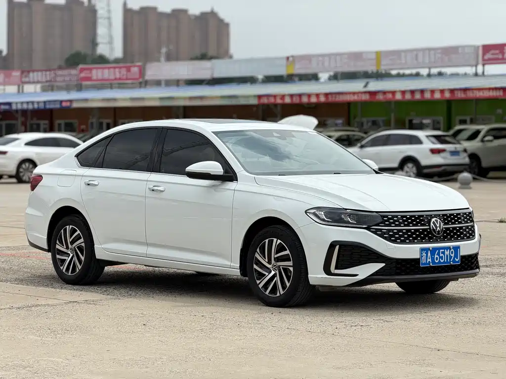 Lavida Facelift 1.5 L Auto Starry Sky 5 Million