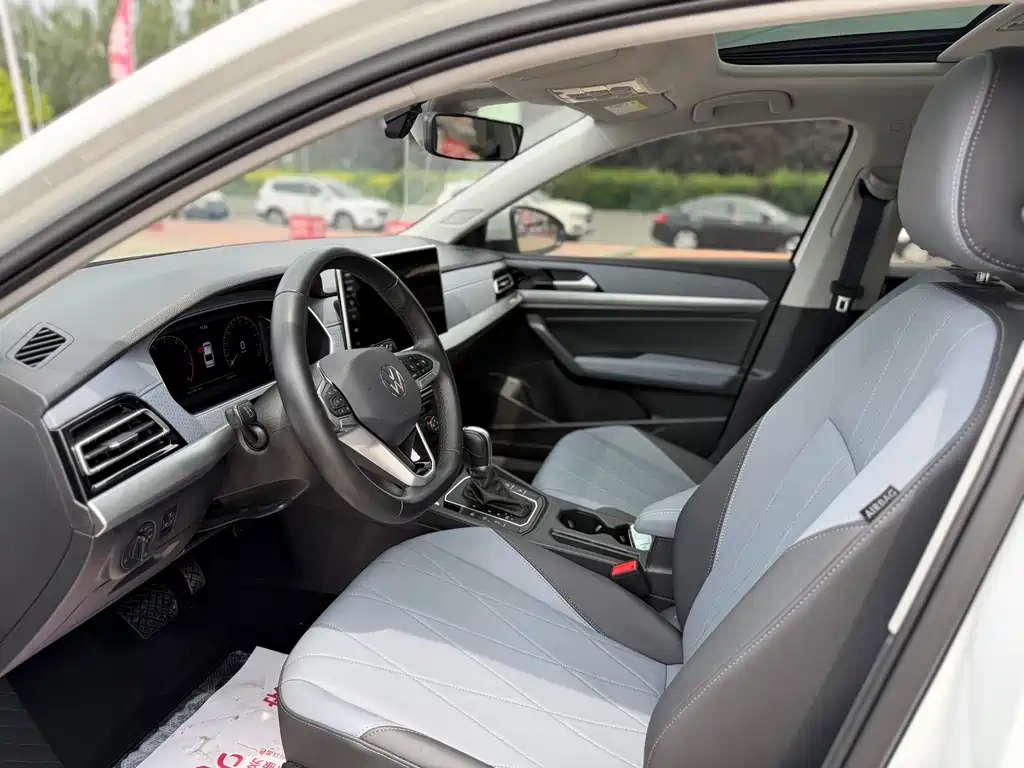 Lavida Facelift 1.5 L Auto Starry Sky 5 Million