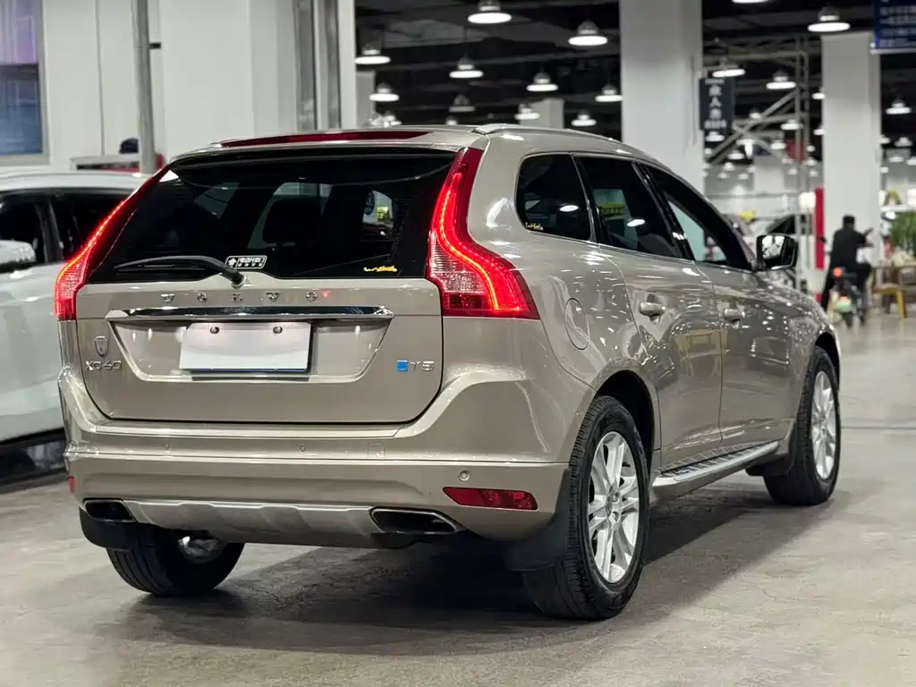 Volvo XC60 T5 Smart Progress