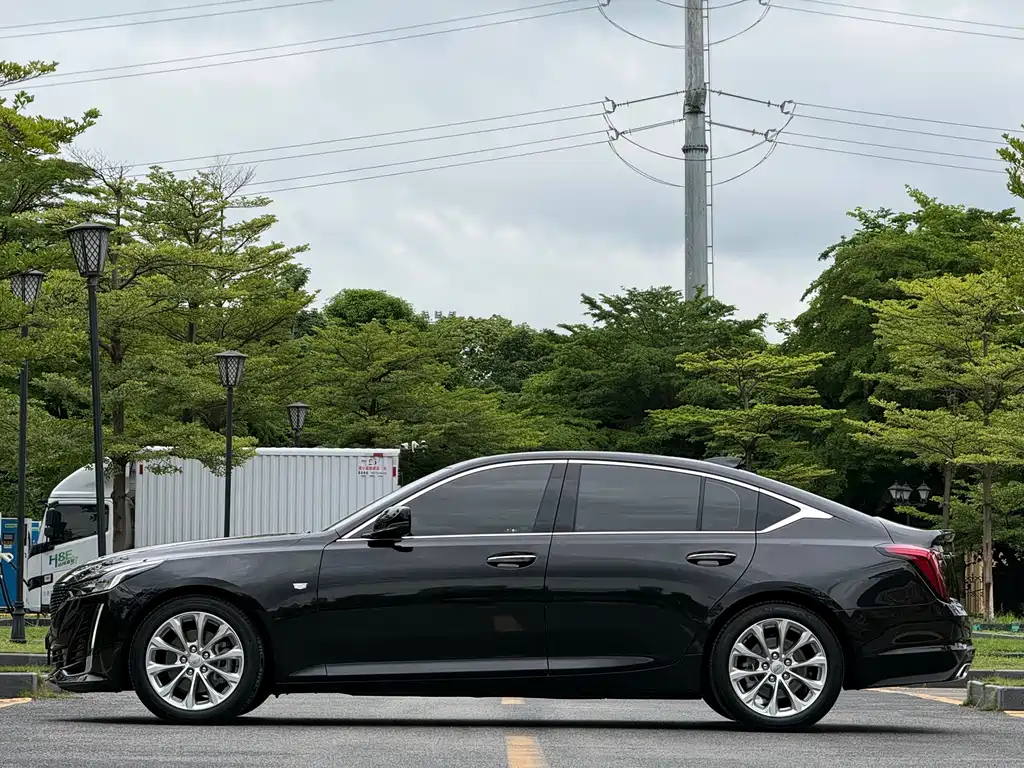 Cadillac CT5 Facelift 28 T Luxury