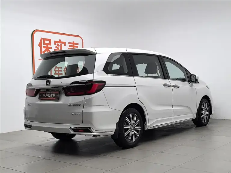 Honda Odyssey 2.0 L e:HEV Sharp· Joy