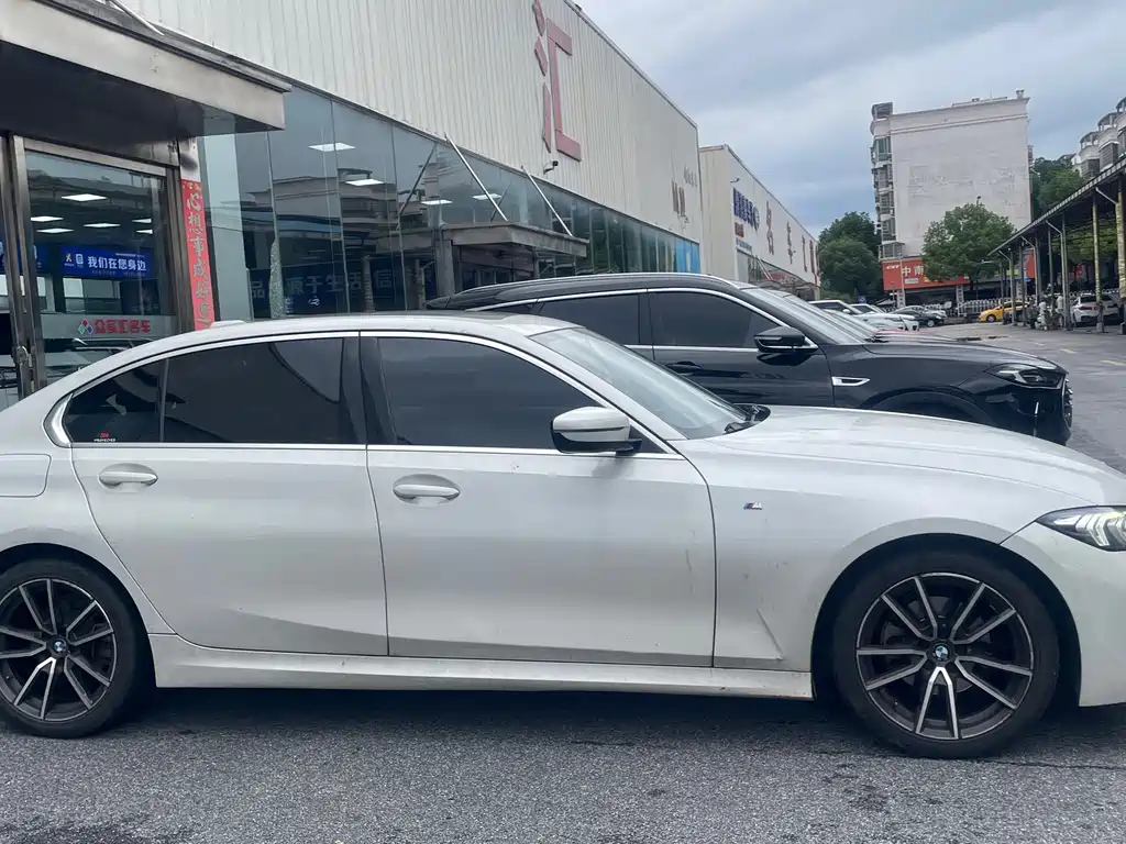 BMW 3 Series 320 Li M Sport Package
