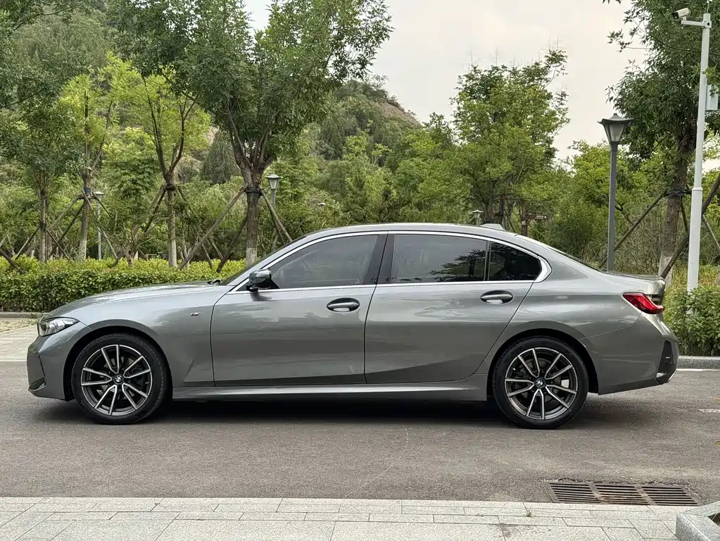 BMW 3 Series 320 Li M Sport Package