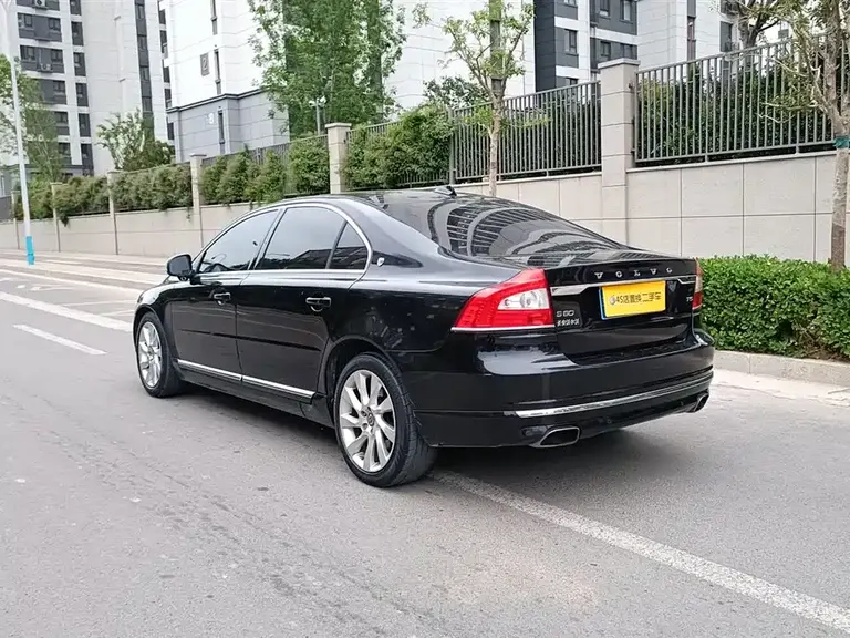 Volvo S80 L 2.0 T T5 Smart Supreme Executive