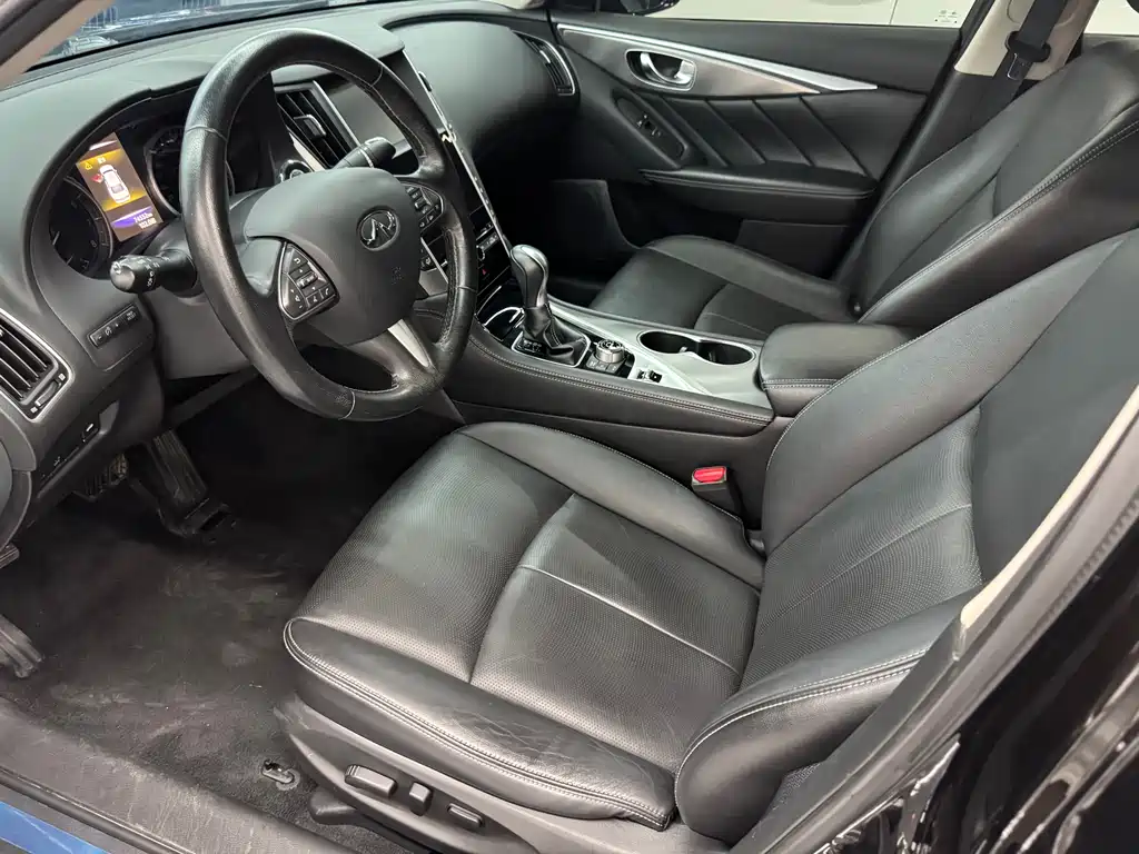 Infiniti Q50 L 2.0 T Joy