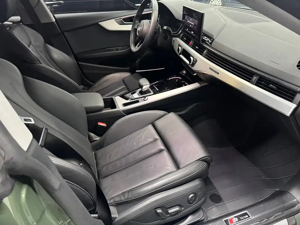 Audi A5 (Import) Sportback 40 TFSI quattro Luxury Dynamic