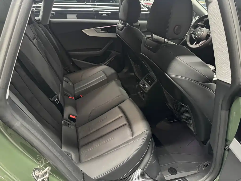 Audi A5 (Import) Sportback 40 TFSI quattro Luxury Dynamic