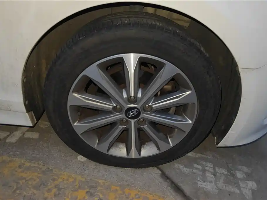 Sonata 1.6 T GLS Intelligent